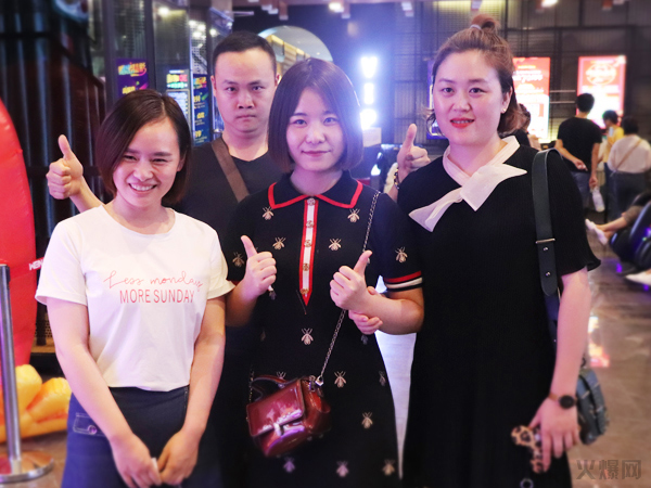 cͬУpϲRT𱬾W(wng)l(f)YƷՈ200TӰ