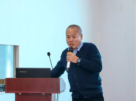 引傳統(tǒng)生產(chǎn)走新路,促轉(zhuǎn)型發(fā)展開(kāi)新局——河南省肥料協(xié)會(huì)2020年年會(huì)在新鄉(xiāng)召開(kāi)! 引傳統(tǒng)生產(chǎn)走新路,促轉(zhuǎn)型發(fā)展開(kāi)新局——河南省肥料協(xié)會(huì)2020年年會(huì)在新鄉(xiāng)召開(kāi)!